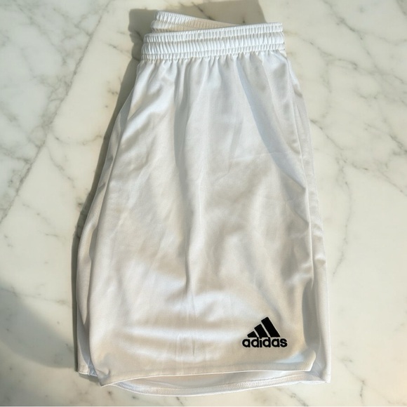 Adidas short Aeroready - Picture 3 of 3